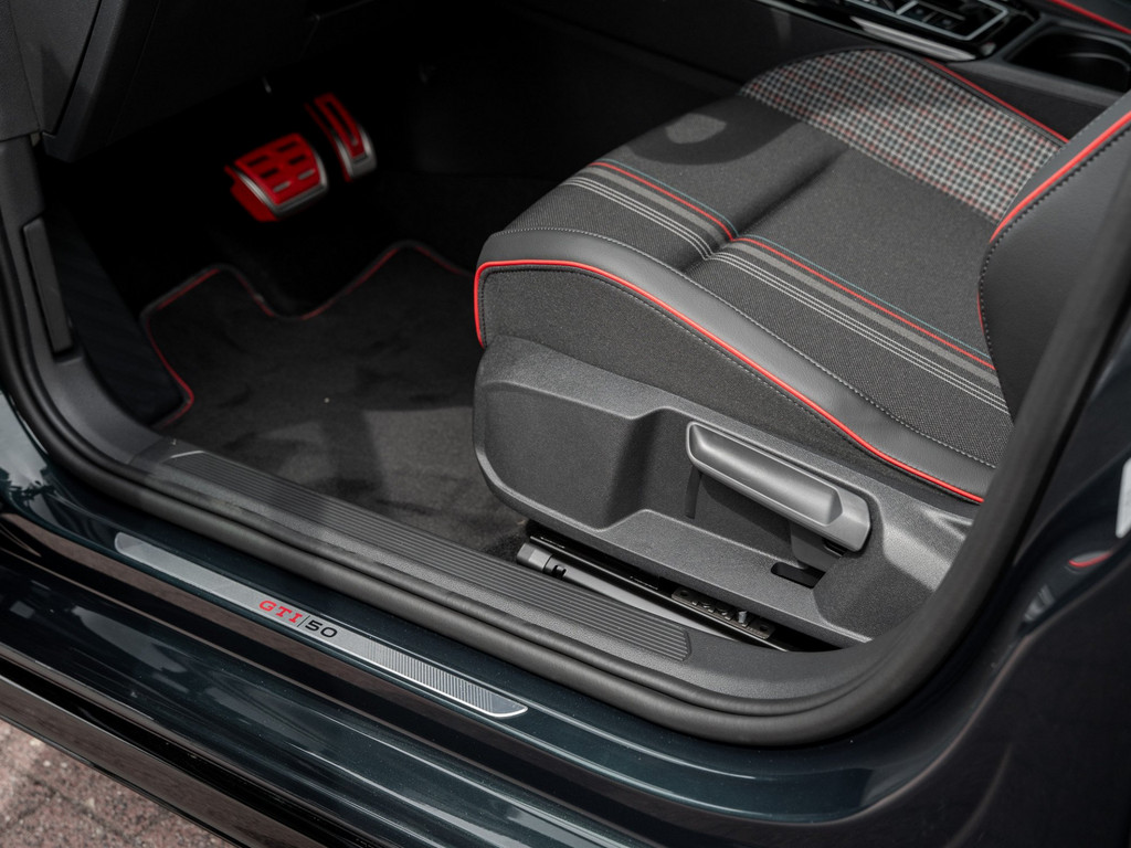 Bild 29 - Golf GTI EDITION 50 2.0 l TSI DSG DCC harman