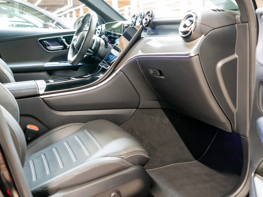 Bild 3 - GLC 200 4M AMG Sport Advanced + 