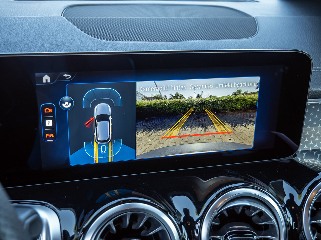 Bild 14 - EQB 250 + AMG Sport Advanced +