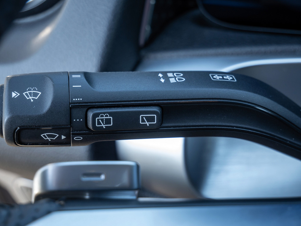 Bild 18 - EQB 250 + AMG Sport Advanced +