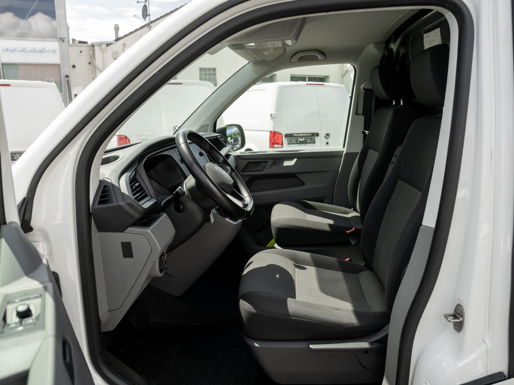 Bild 8 - T6.1 Kasten LR 2.0TDI DSG + LED + NAVI + KLIMA + PDC + SHZ