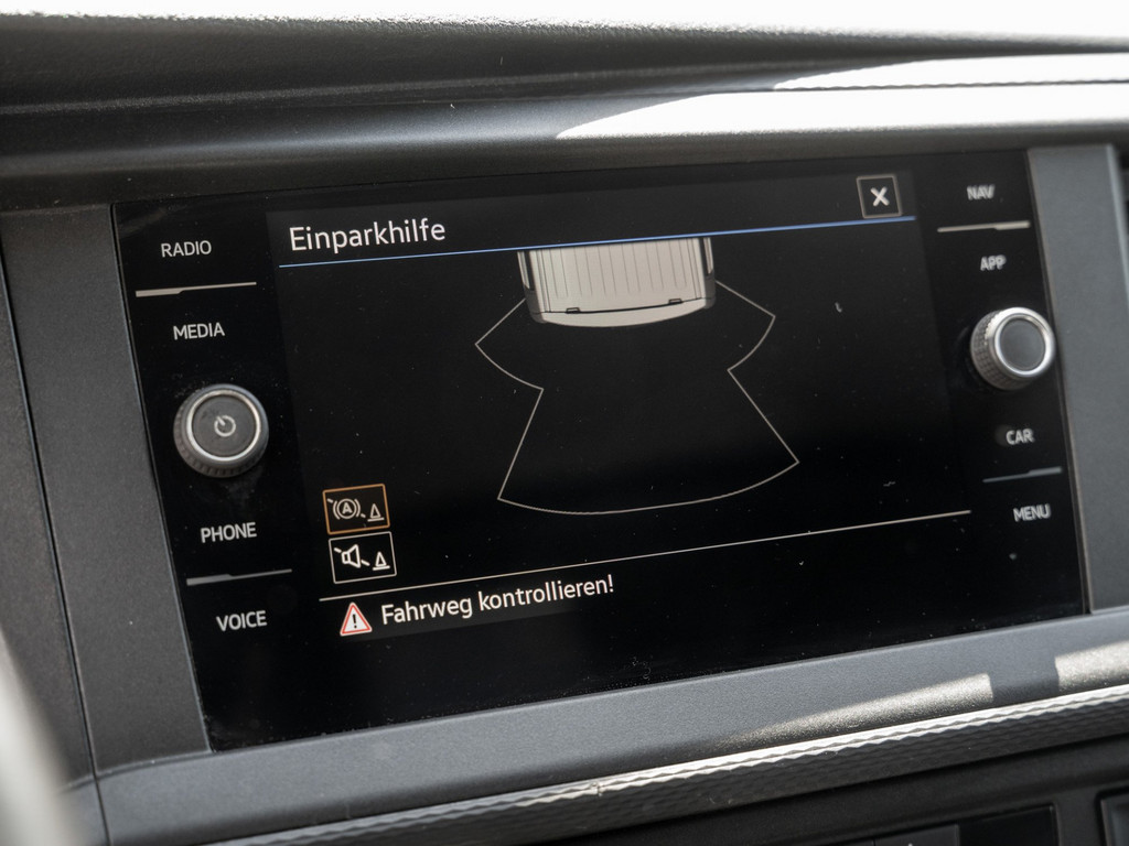 Bild 11 - T6.1 Kasten LR 2.0TDI DSG + LED + NAVI + KLIMA + PDC + SHZ