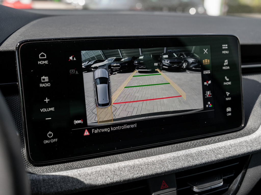 Bild 16 - Kamiq Balance 1.0 TSI DSG AHK Kam. Navi ACC LED
