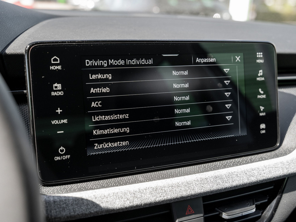 Bild 20 - Kamiq Balance 1.0 TSI DSG AHK Kam. Navi ACC LED