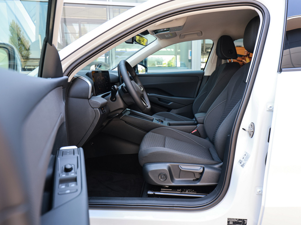 Bild 10 - T-Roc Energy 1.5 eTSI DSG
