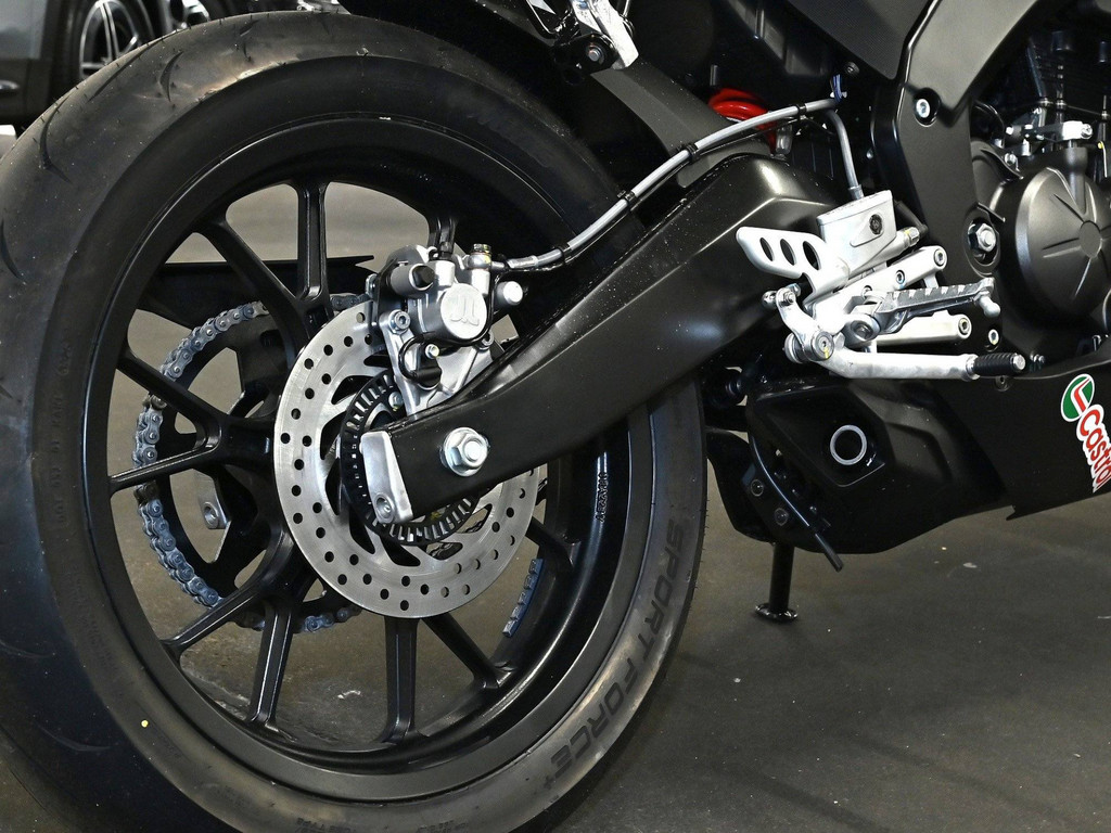 Bild 12 - RS 125 E5 + Replica