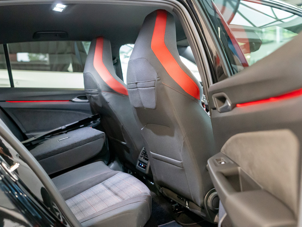 Bild 4 - Golf VIII 2.0 TSI DSG GTI