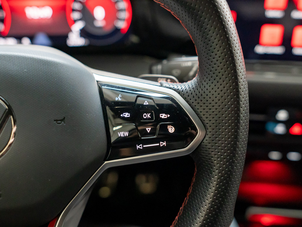 Bild 18 - Golf VIII 2.0 TSI DSG GTI