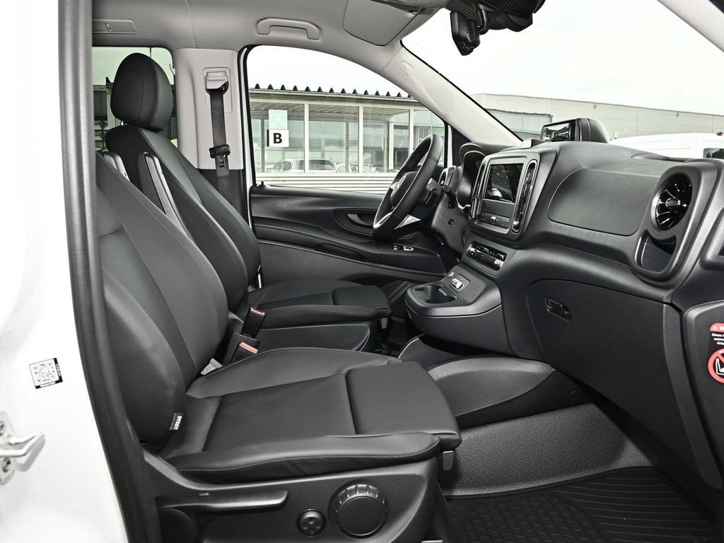 Bild 3 - Vito 116 CDI Tourer TAXI PRO Extralang