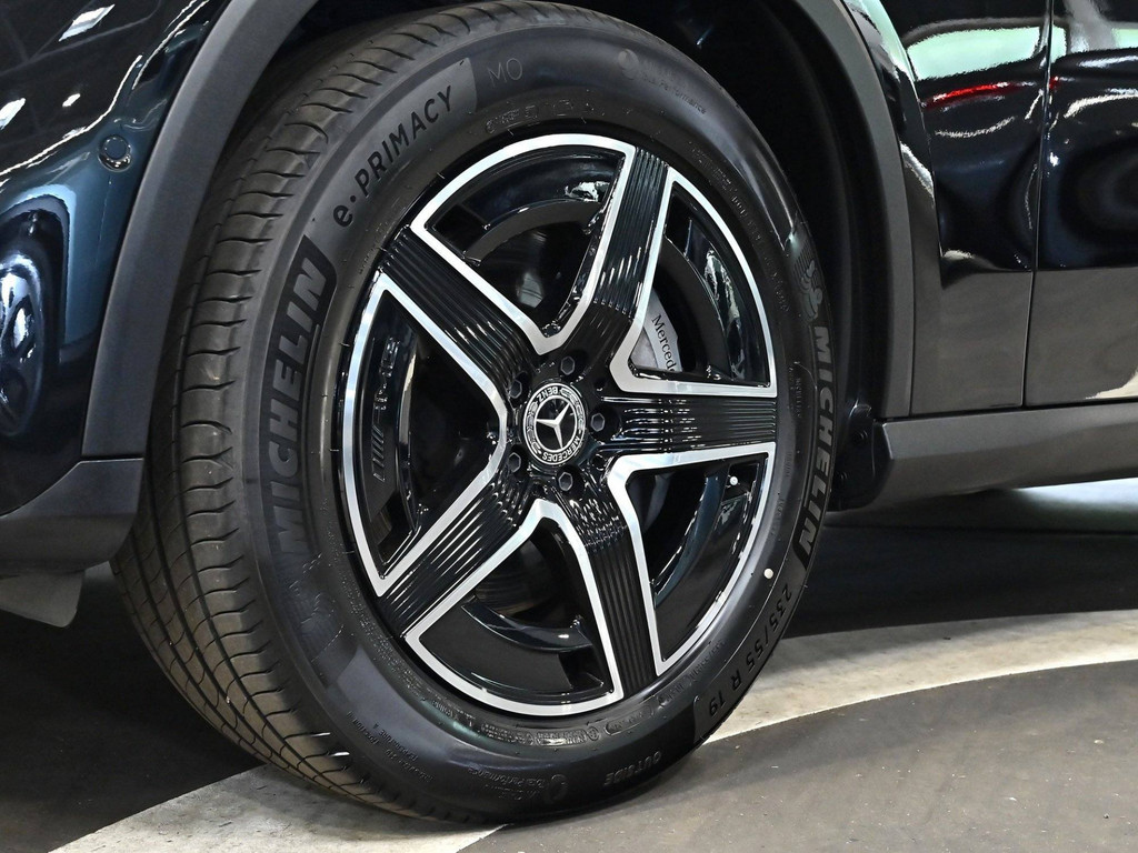 Bild 9 - GLC 220 d 4M AMG Sport Advanced +