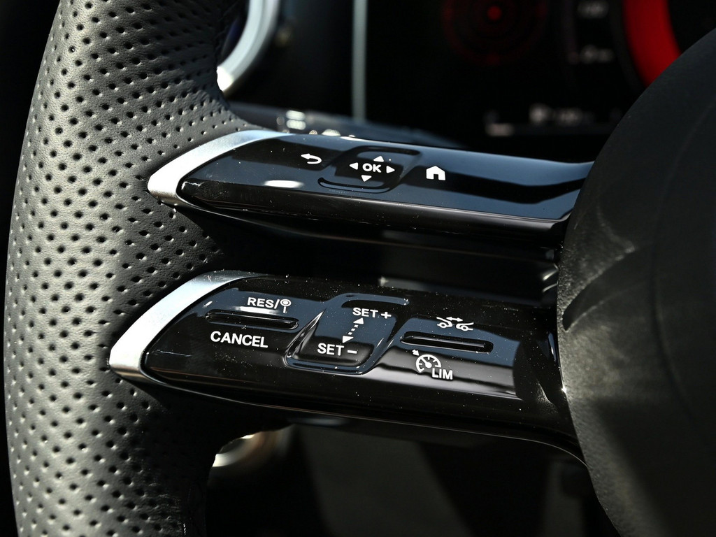 Bild 16 - C 200 d T AMG Advanced + 