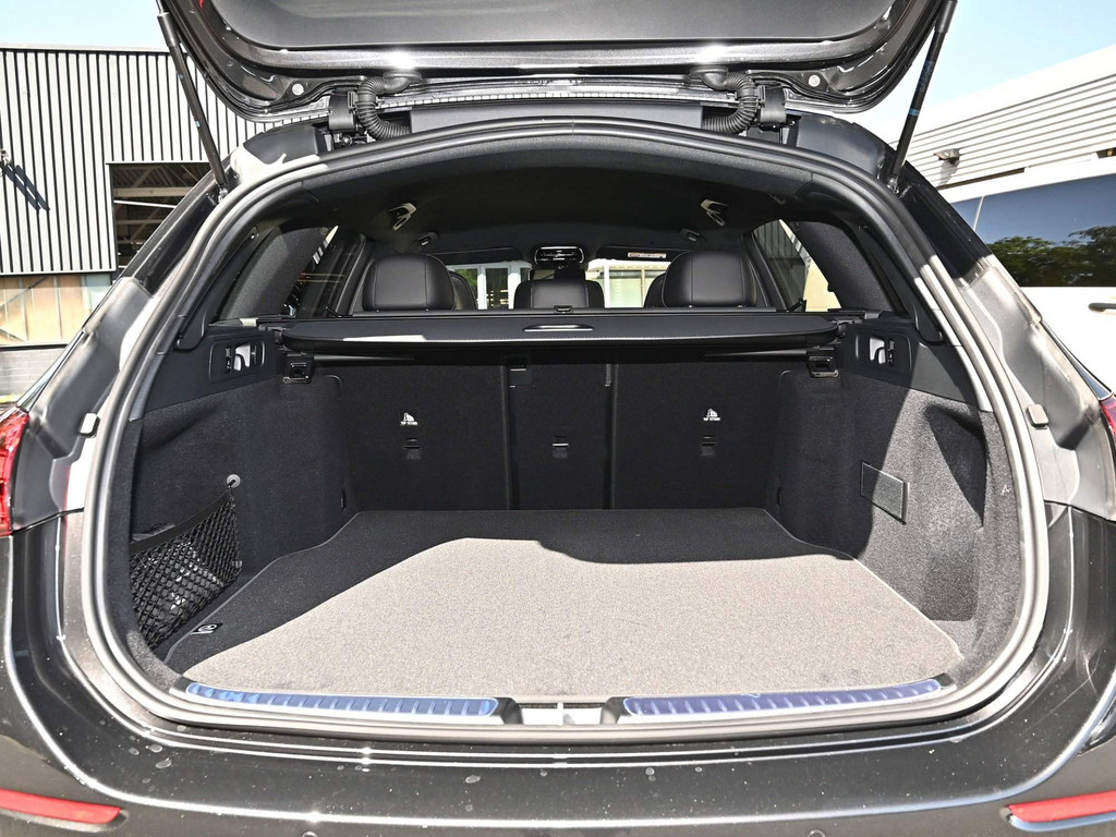 Bild 27 - C 200 d T AMG Advanced +