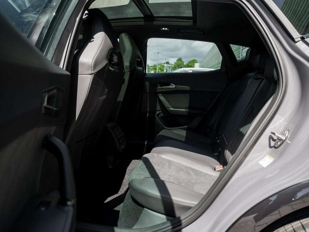 Bild 8 - Formentor 2.0 TSI VZ W DCC AHK Kam. Navi Pano LM