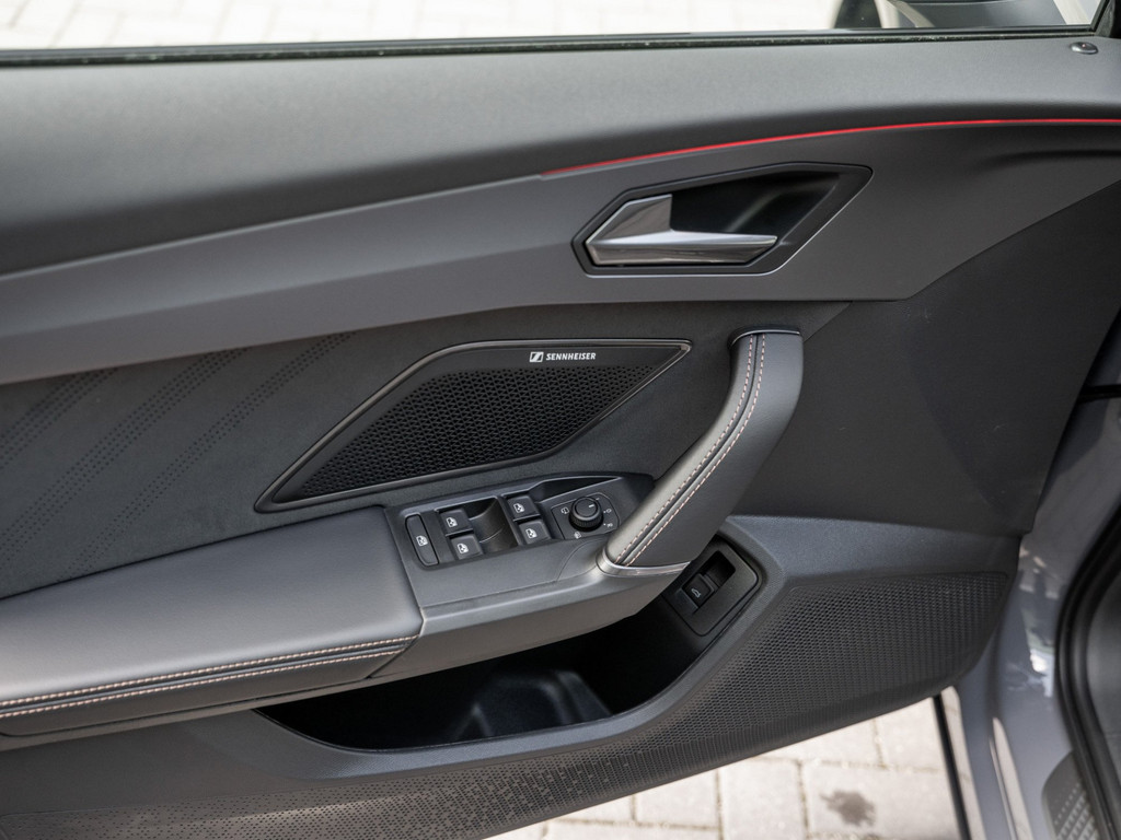 Bild 29 - Formentor 2.0 TSI VZ W DCC AHK Kam. Navi Pano LM