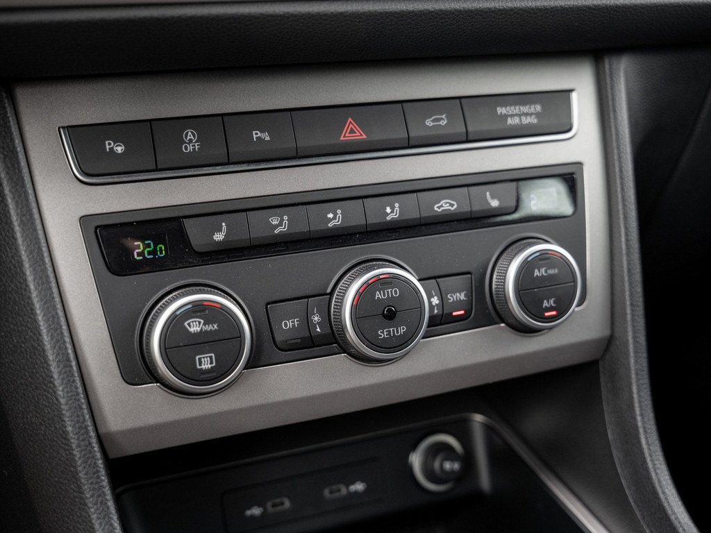 Bild 19 - ATECA XPERIENCE 1.5 TSI DSG Kam. Navi Virtual LM