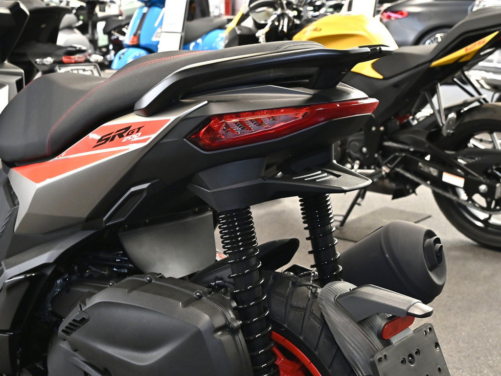 Bild 10 - SR GT 200 Sport E5 + **Kundenvorteil**