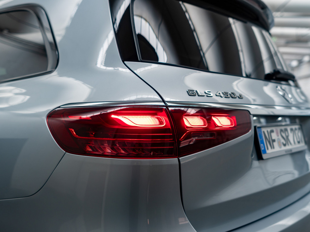 Bild 30 - GLS 450 d 4M AMG Line 23