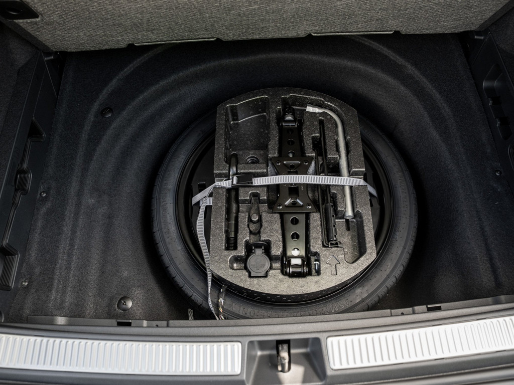 Bild 28 - Superb Combi Sportline 2.0 TSI DSG 4x4 AHK Pano