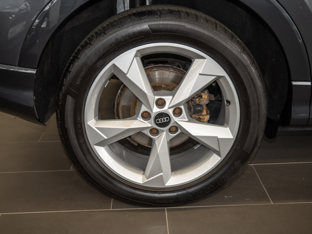 Bild 5 - Q3 Sportback S line 35 TDI quattro S tronic