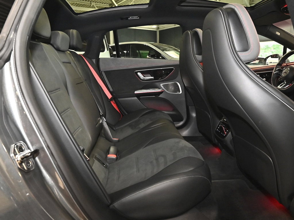 Bild 8 - EQE 43 AMG 4M Premium + 