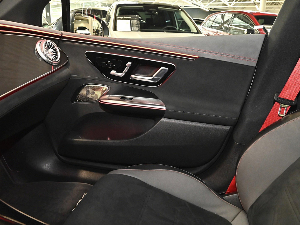 Bild 16 - EQE 43 AMG 4M Premium + 