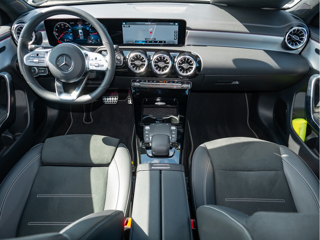 Bild 9 - A 200 AMG Sport