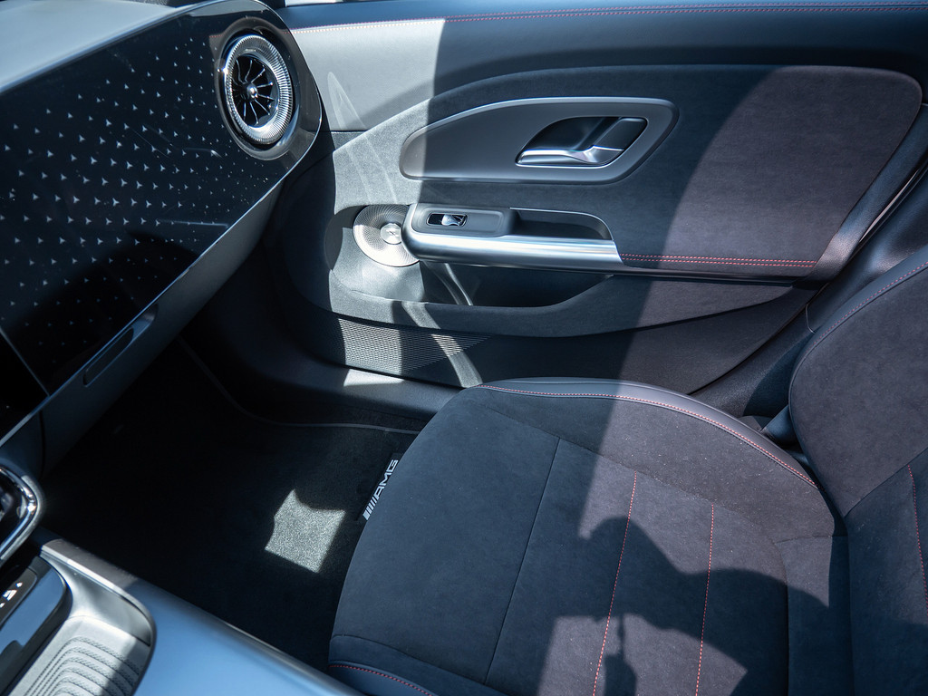 Bild 13 - CLA 200 SB EQ AMG Line
