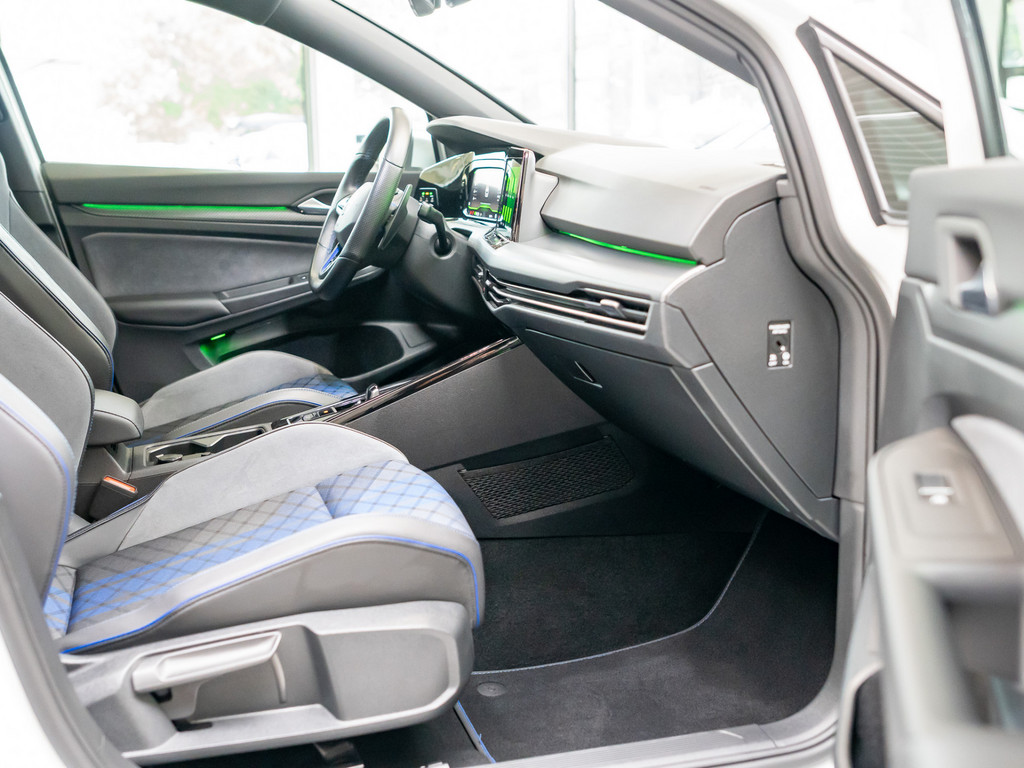Bild 2 - Golf VIII R Performance 2,0 l TSI 4MOTION DSG