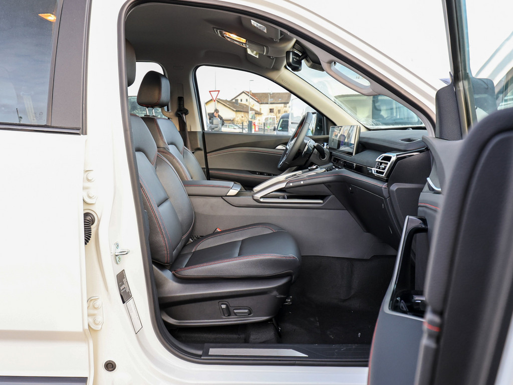 Bild 2 - T60 MAX 4WD Luxury