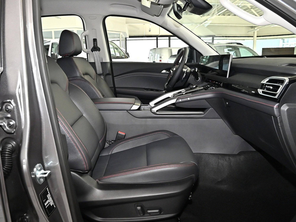 Bild 2 - T60 MAX 4WD Luxury