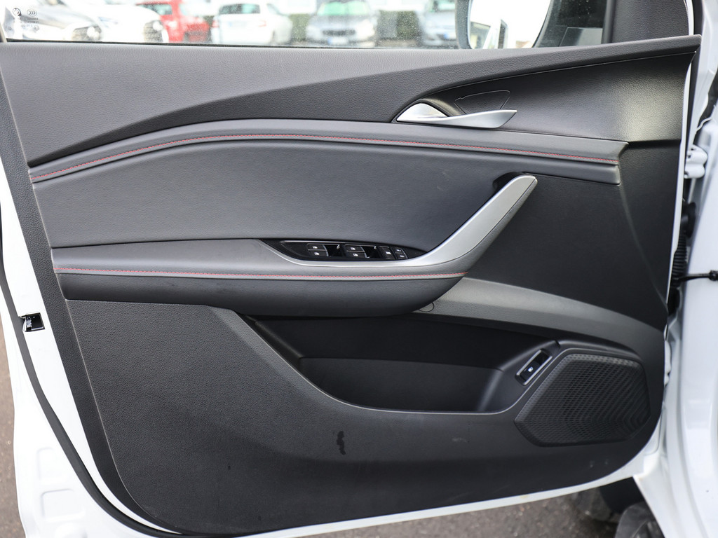 Bild 29 - T60 MAX 4WD Luxury
