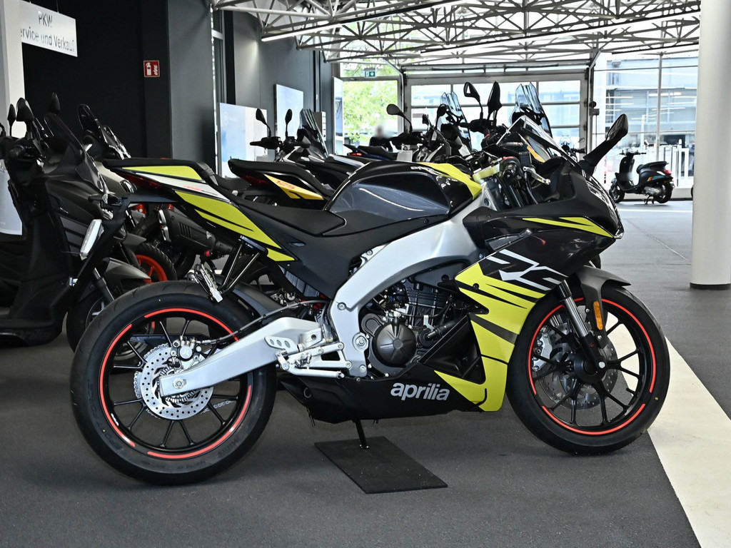 Bild 3 - RS 125 E5 +