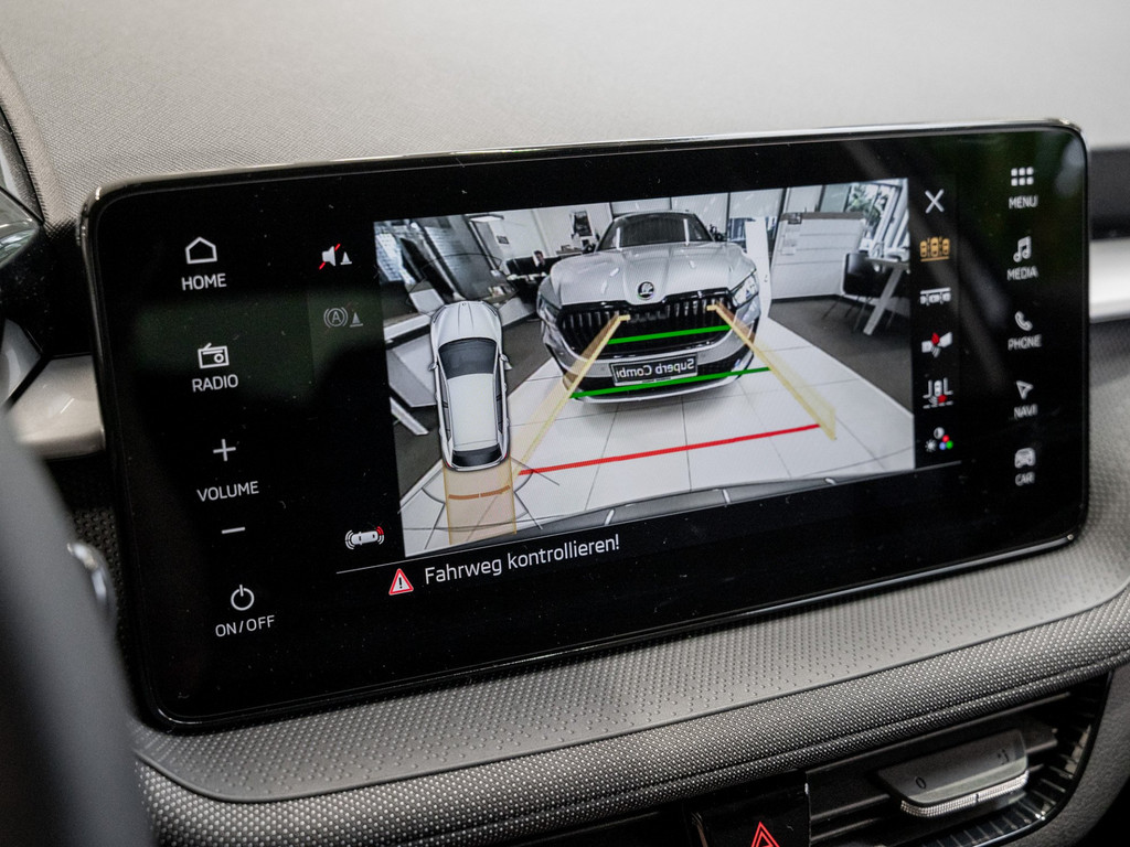 Bild 15 - Fabia Selection 1.0 TSI Navi Virtual ACC KlimaA