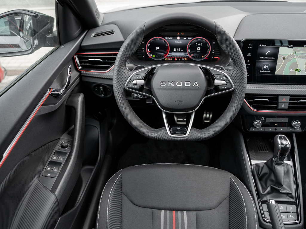Bild 13 - Scala Monte Carlo 1.5 TSI DSG Pano AHK Navi ACC
