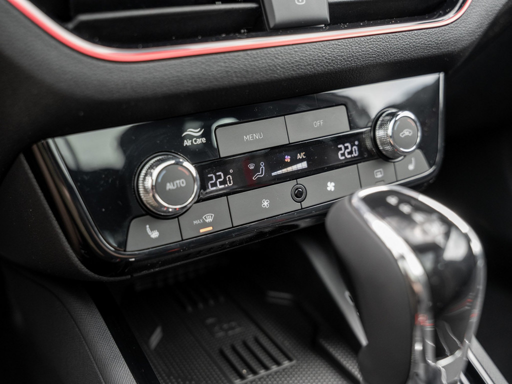 Bild 22 - Scala Monte Carlo 1.5 TSI DSG Pano AHK Navi ACC