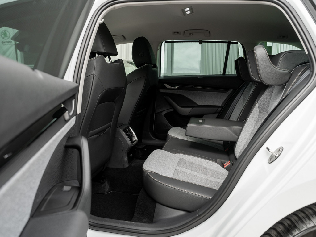 Bild 10 - OCTAVIA C. SELECTION 1.5 TSI e-TEC DSG Kam. Navi