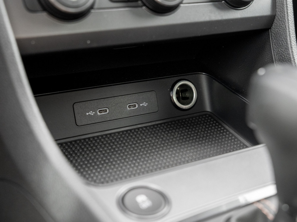Bild 18 - ATECA 1.5 TSI DSG Kam. Navi Sportp. el.Heck 360