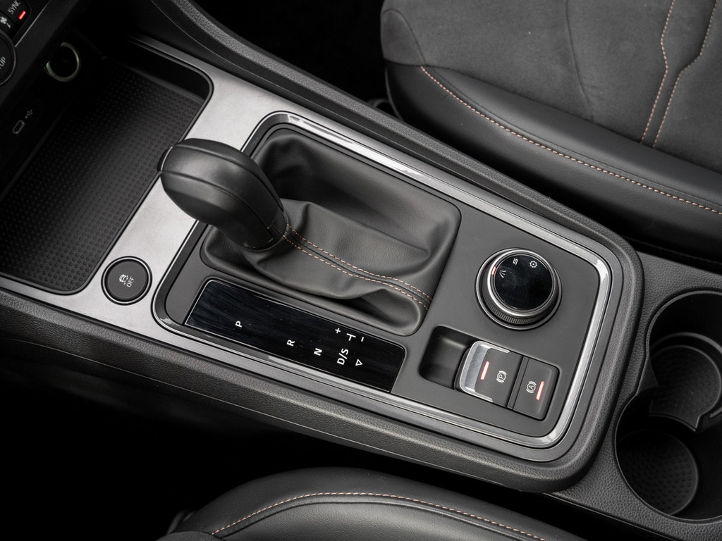 Bild 19 - ATECA 1.5 TSI DSG Kam. Navi Sportp. el.Heck 360