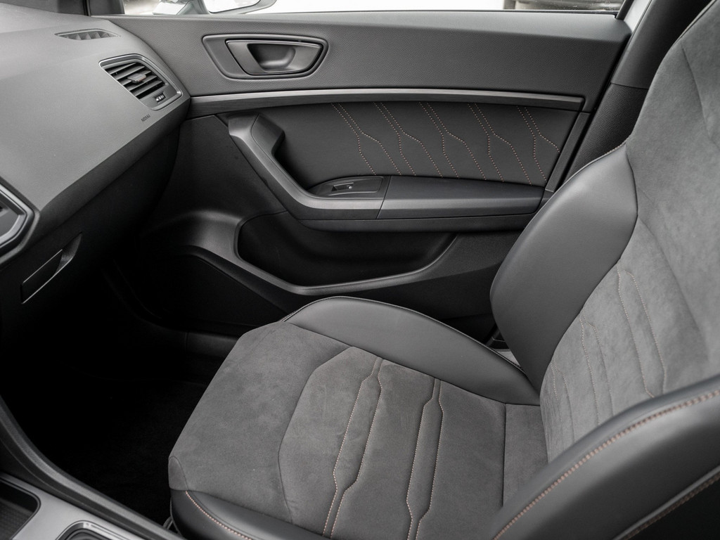 Bild 20 - ATECA 1.5 TSI DSG Kam. Navi Sportp. el.Heck 360