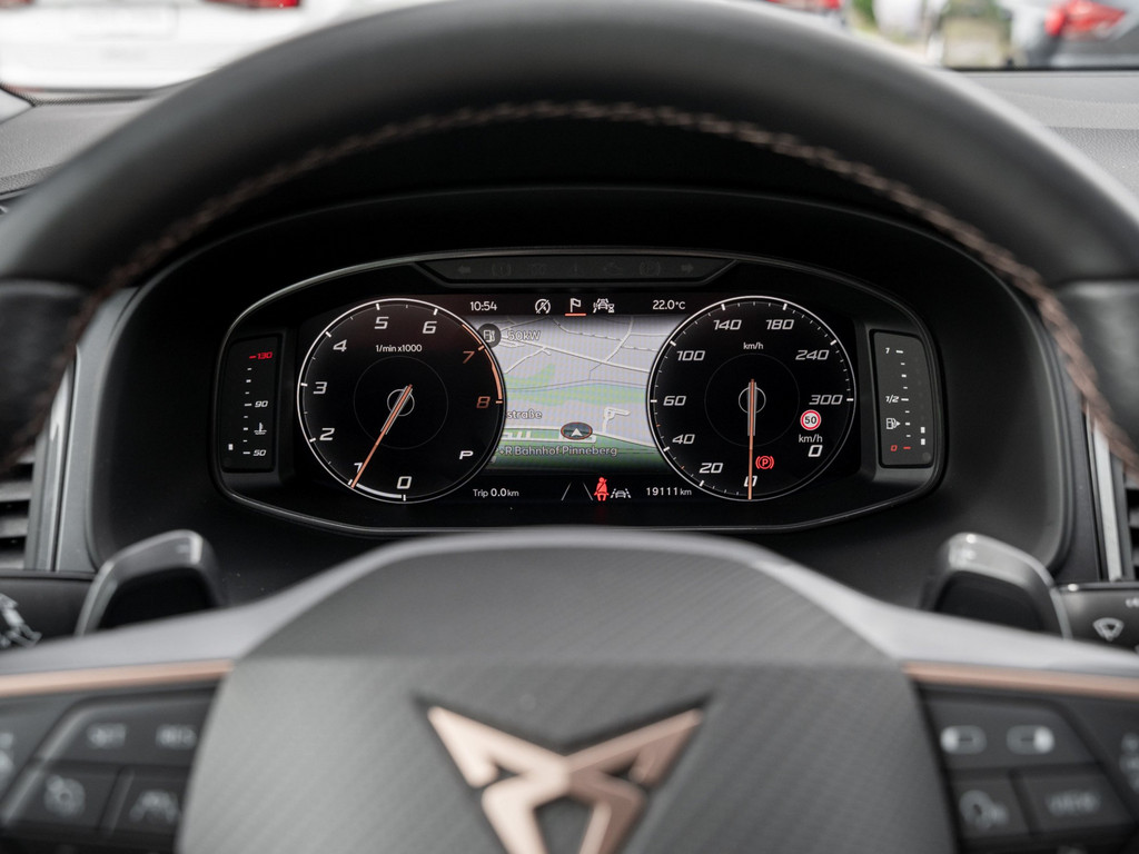 Bild 21 - ATECA 1.5 TSI DSG Kam. Navi Sportp. el.Heck 360