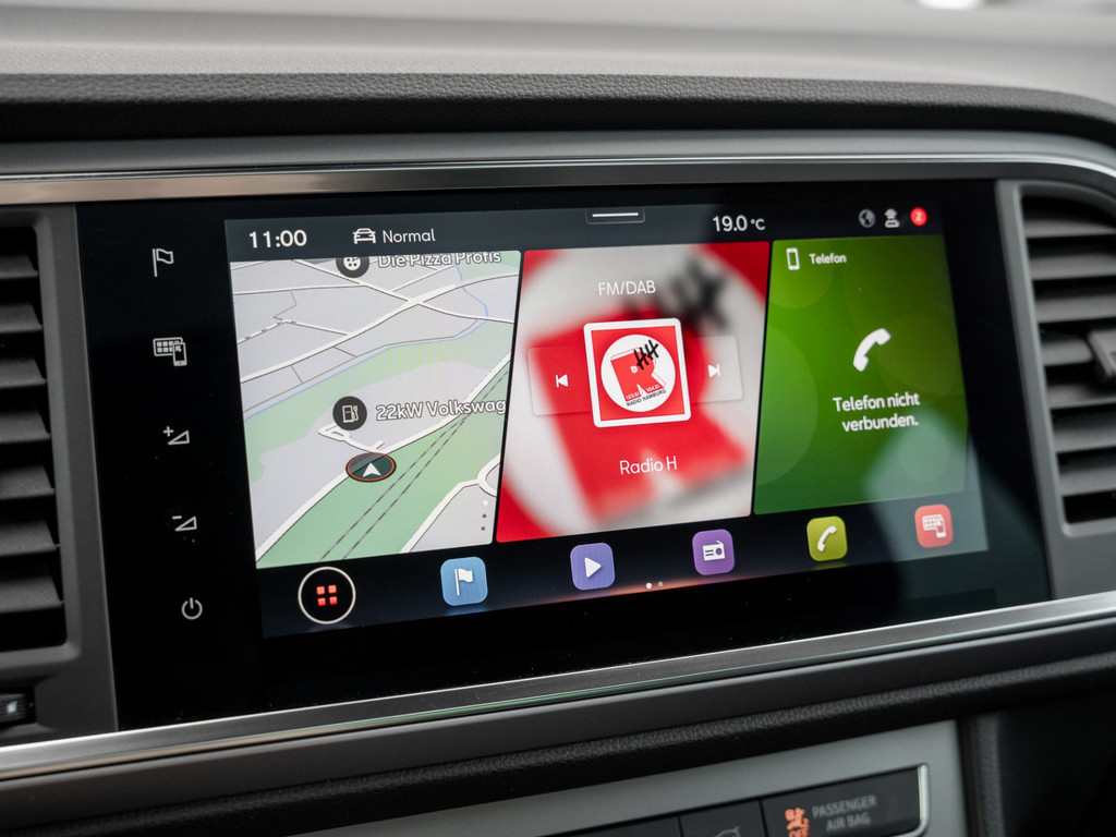 Bild 13 - ATECA FR 1.5 TSI DSG AHK Kam. Navi Pano Sportp.