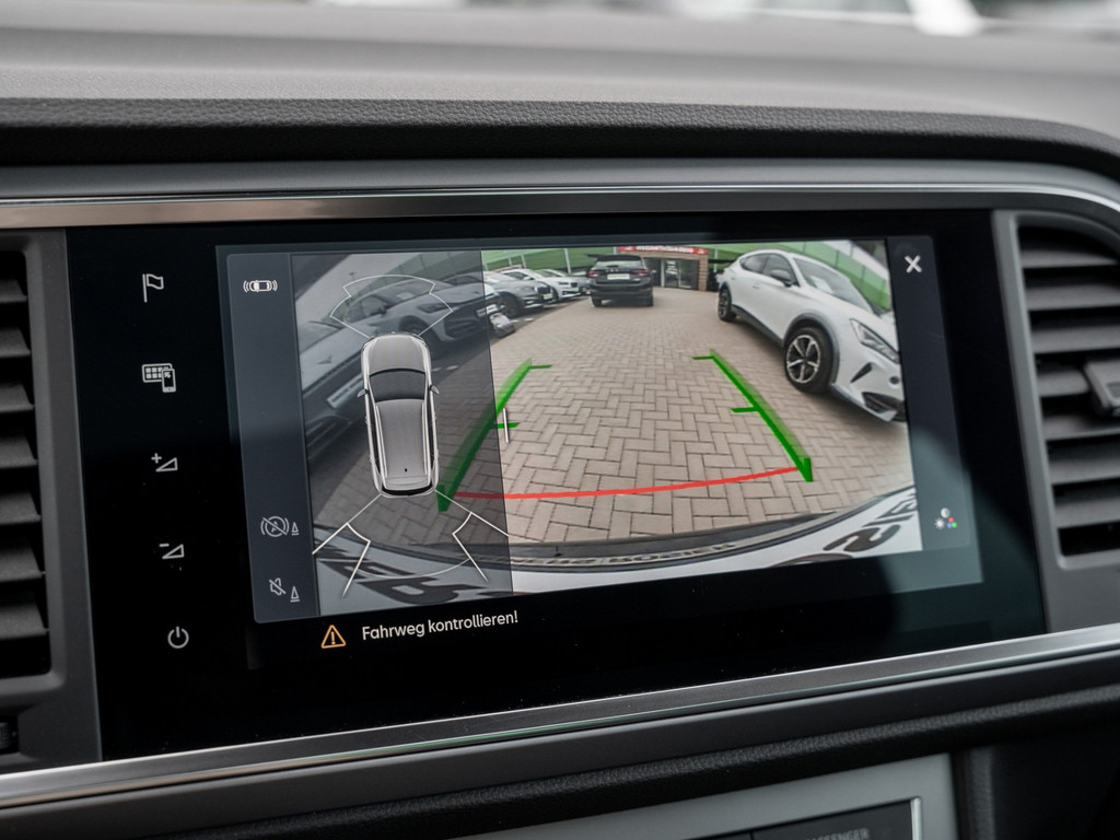 Bild 14 - ATECA FR 1.5 TSI DSG AHK Kam. Navi Pano Sportp.