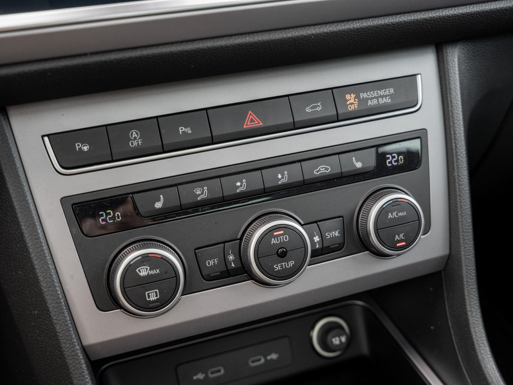 Bild 19 - ATECA FR 1.5 TSI DSG AHK Kam. Navi Pano Sportp.