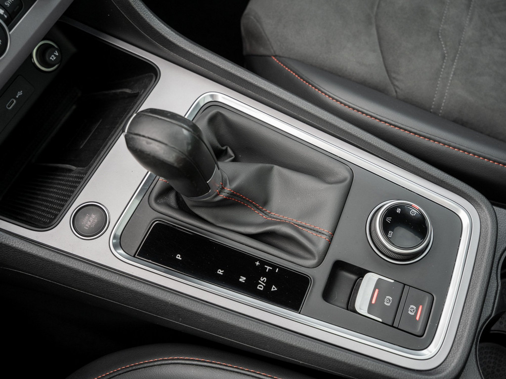Bild 21 - ATECA FR 1.5 TSI DSG AHK Kam. Navi Pano Sportp.