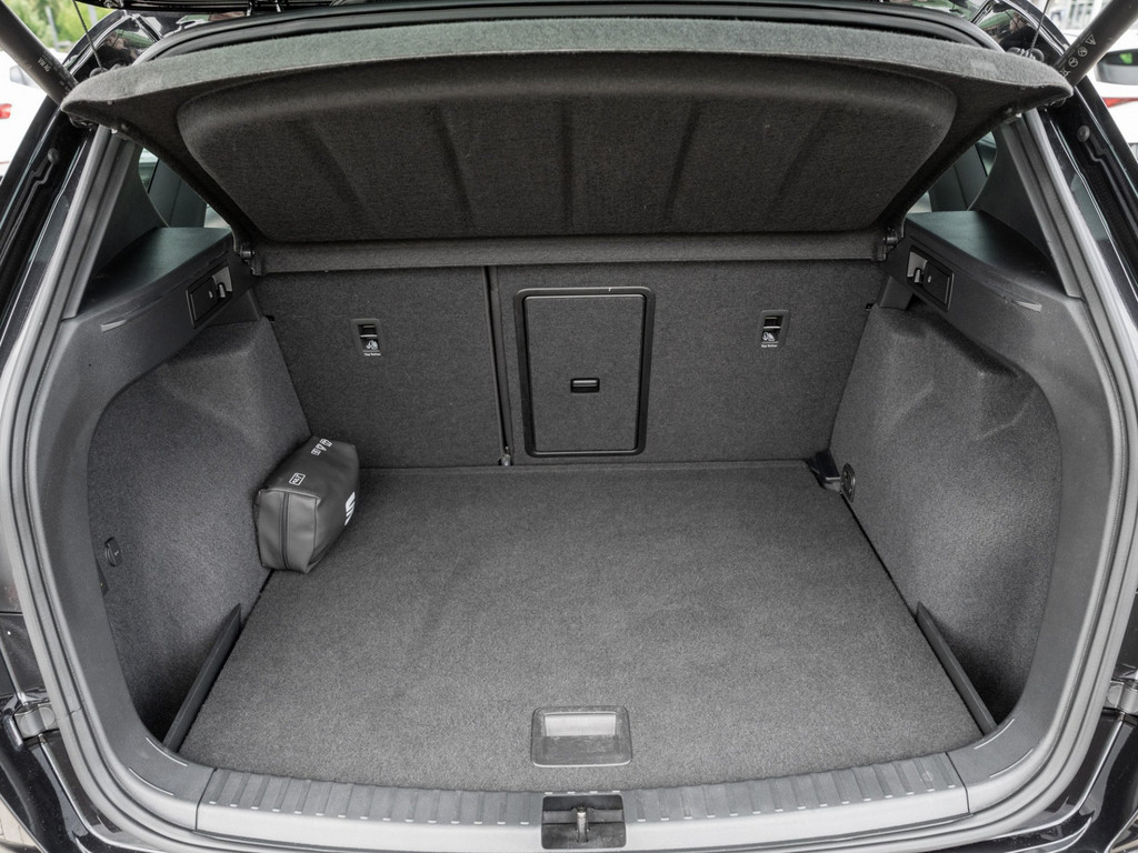 Bild 29 - ATECA FR 1.5 TSI DSG AHK Kam. Navi Pano Sportp.