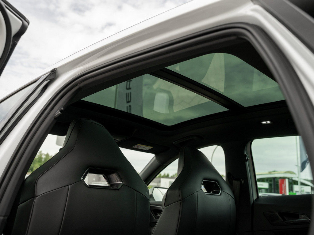 Bild 12 - FORMENTOR 1.5 TSI DSG Kam. Navi Pano Sportp. ACC