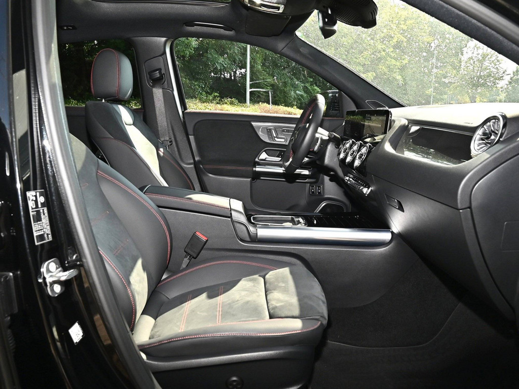 Bild 5 - GLA 250 e AMG Sport Premium