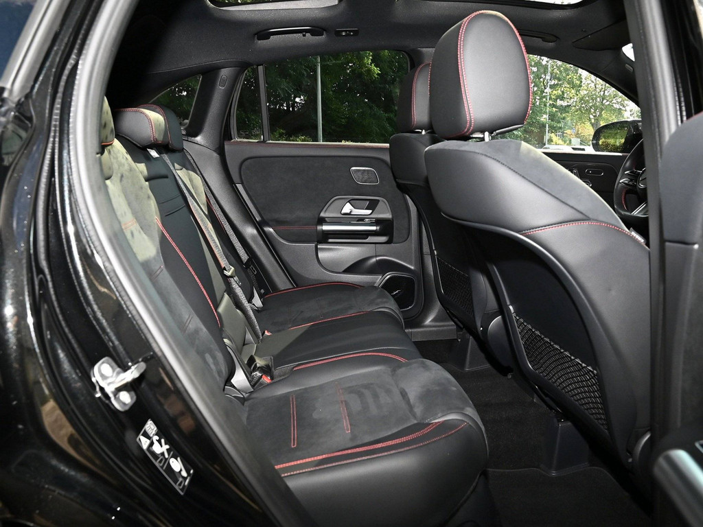Bild 9 - GLA 250 e AMG Sport Premium