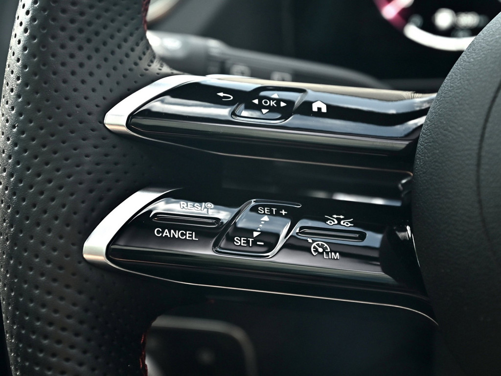 Bild 19 - GLA 250 e AMG Sport Premium