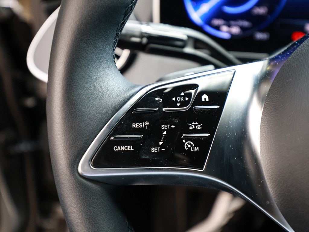 Bild 27 - EQE 300 ElectricArt Premium